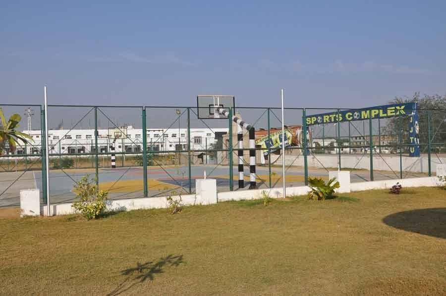 JJTU Academic Building photo 1